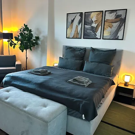 Exquisite 100qm An Der Spree *