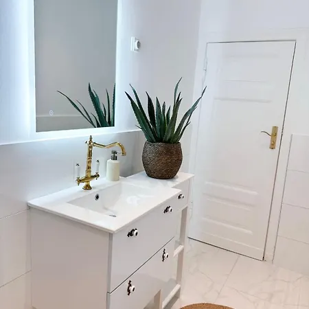 Apartment Exquisite 100qm An Der Spree Berlin