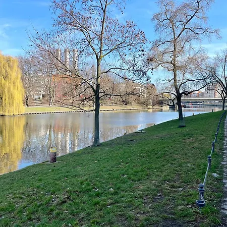 Exquisite 100qm An Der Spree Apartment *