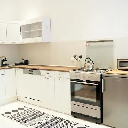 Exquisite 100qm An Der Spree Apartment *