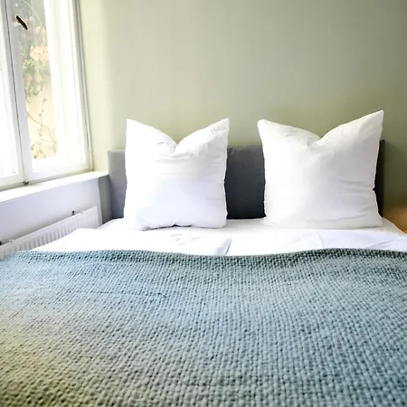 Apartment Exquisite 100qm An Der Spree Berlin