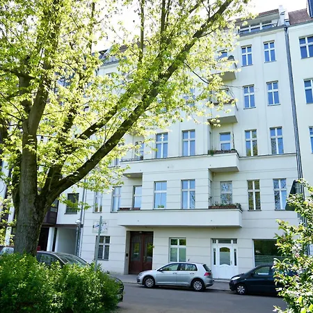 Exquisite 100qm An Der Spree Apartment Berlin